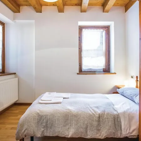 Apartman Cas Cuc 3 *